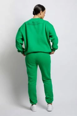 QNG Jaz Oversized Fleeceback Crew Neck Jumper - Bright Green Sweaters & Hoodies 26 QNG Jaz Oversized Fleeceback Crew Neck Jumper - Bright Green Sweaters & Hoodies