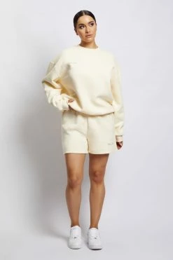 QNG Sweaters & Hoodies Jaz Oversized Fleeceback Crew Neck Jumper - Marshmallow 25 QNG Sweaters & Hoodies Jaz Oversized Fleeceback Crew Neck Jumper - Marshmallow