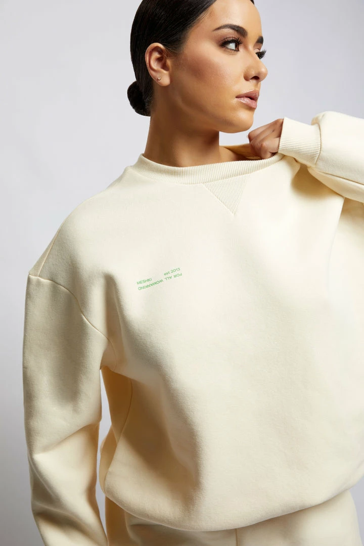 QNG Sweaters & Hoodies Jaz Oversized Fleeceback Crew Neck Jumper - Marshmallow 11 QNG Sweaters & Hoodies Jaz Oversized Fleeceback Crew Neck Jumper - Marshmallow