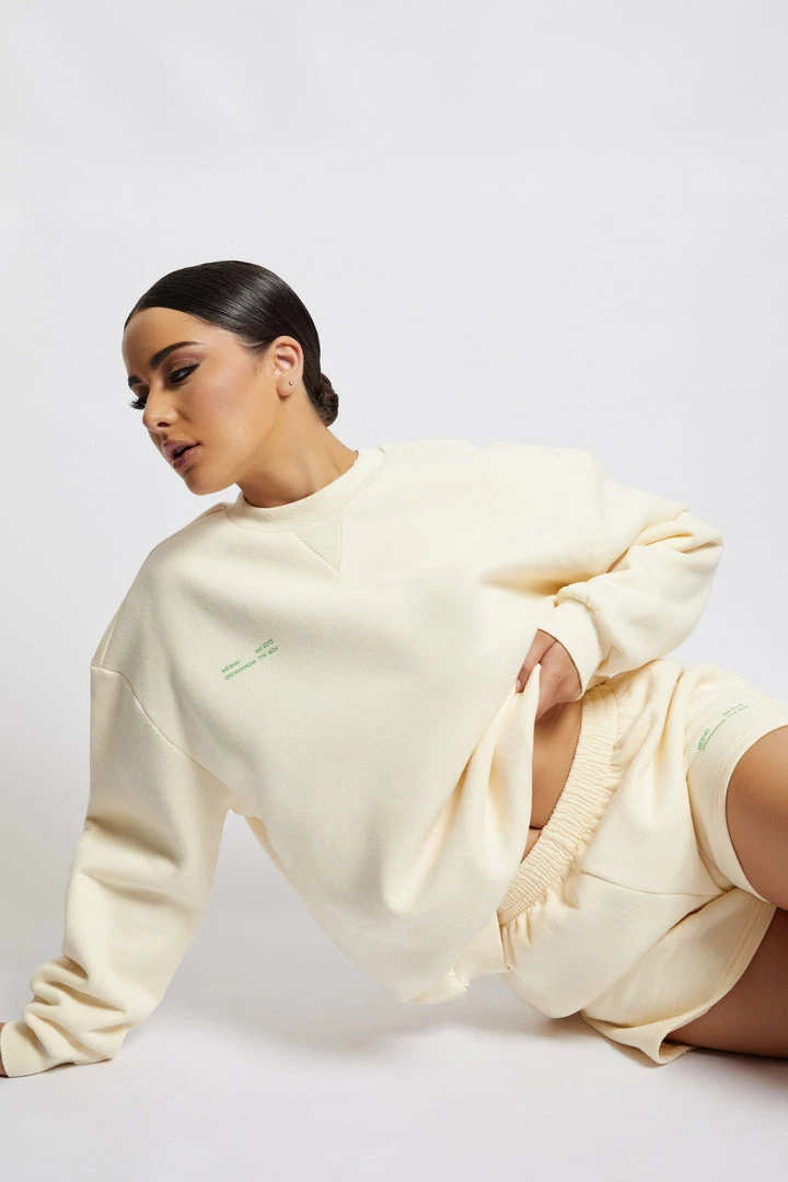 QNG Sweaters & Hoodies Jaz Oversized Fleeceback Crew Neck Jumper - Marshmallow 6 QNG Sweaters & Hoodies Jaz Oversized Fleeceback Crew Neck Jumper - Marshmallow