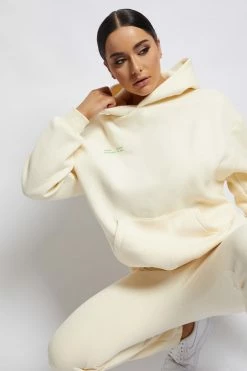 QNG Sweaters & Hoodies Bree Oversized Fleeceback Hoodie - Marshmallow