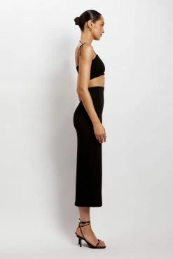 QNG Arla High Waist Thigh Split Crepe Maxi Skirt - Black