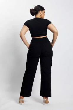 QNG All Bottoms Evangeline Pocket Detail Cargo Pants - Black 15 QNG All Bottoms Evangeline Pocket Detail Cargo Pants - Black