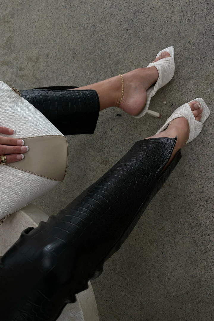 CSO Adria Linen And Faux Leather Handbag - Natural 3 CSO Adria Linen And Faux Leather Handbag - Natural