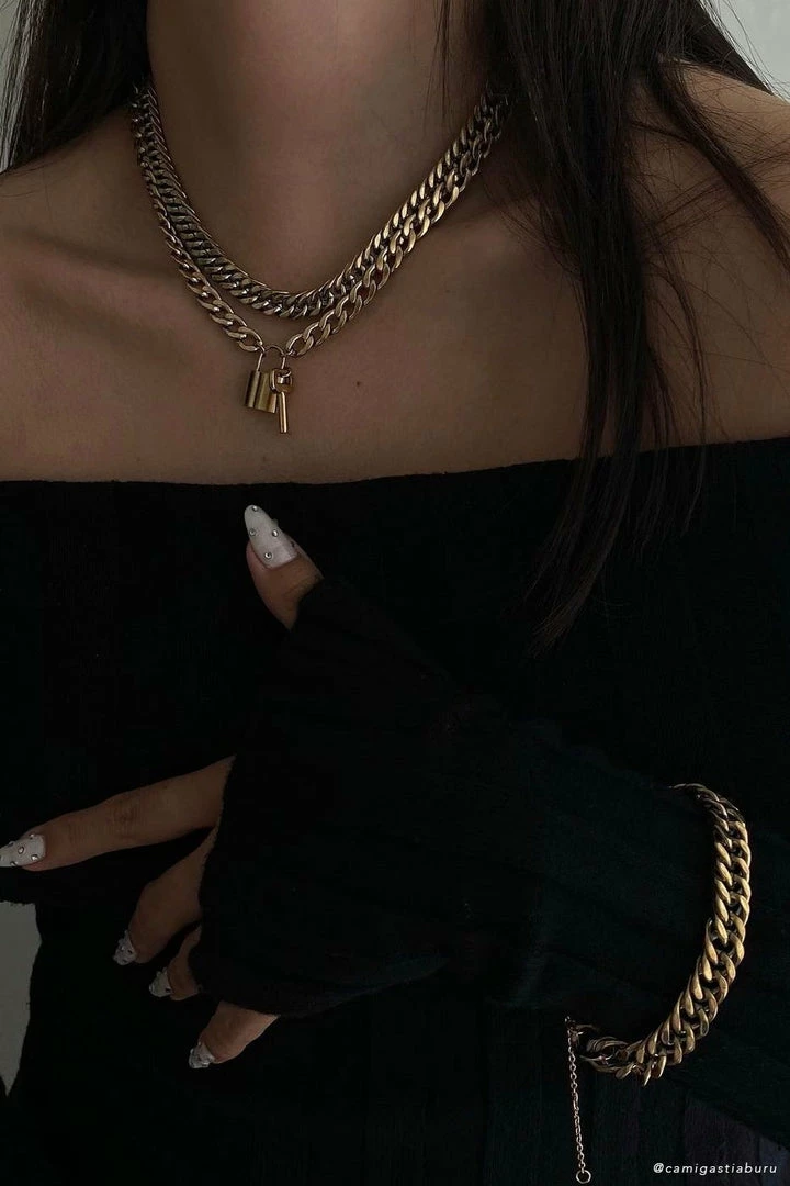 ZNY Laura 14K Gold Plated Cuban Chain Chunky Bracelet/Anklet - Gold All Accessories 3 ZNY Laura 14K Gold Plated Cuban Chain Chunky Bracelet/Anklet - Gold All Accessories