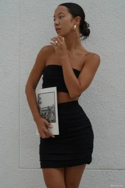 WNT Lola Ruched Mini Skirt - Black